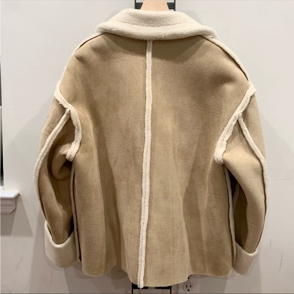 Reversible Sheering Jacket - Picture 4 of 10